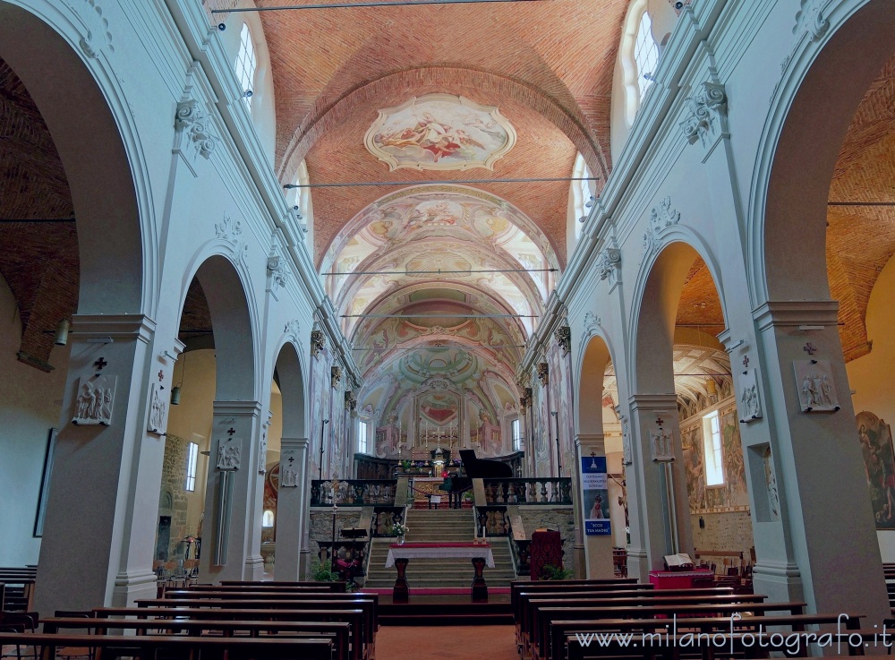 Sesto Calende (Varese) - Interno dell'Abbazia di San Donato